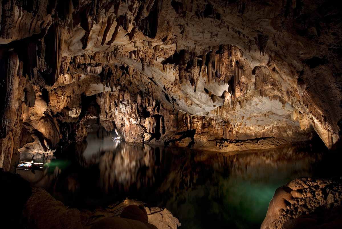 Puerto Princesa Caves