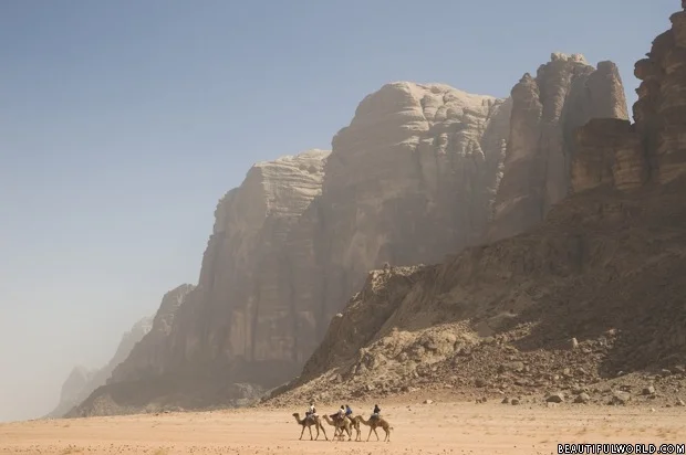 camel-trek-wadi-rum