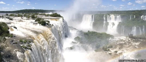 iguazu-falls-brazil-and-argentina