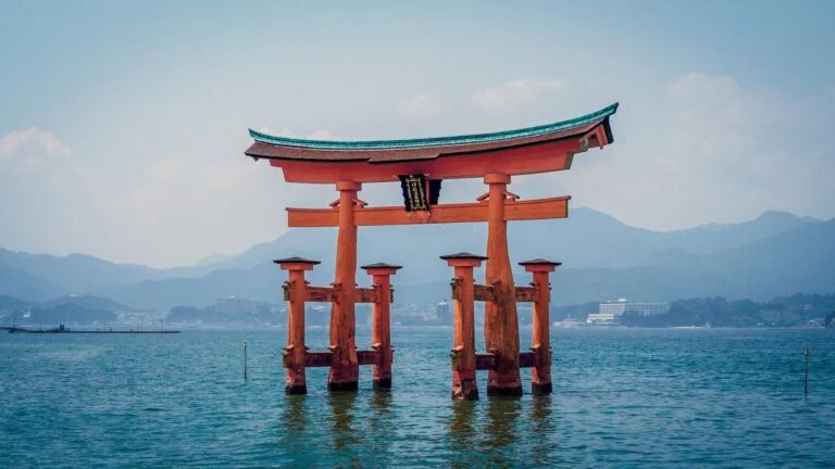Embracing Nature’s Beauty: A Guide to Stunning Landscapes and National Parks in Japan