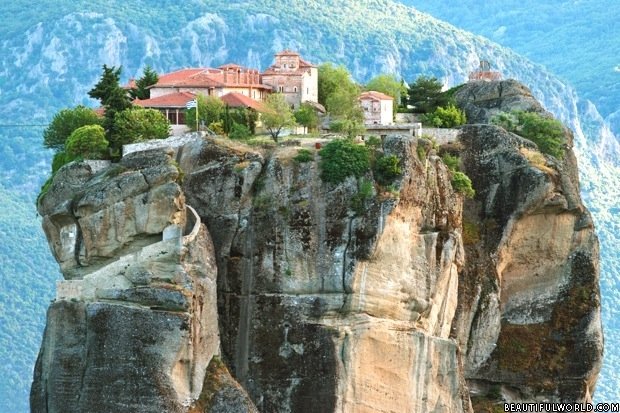 meteora-greece