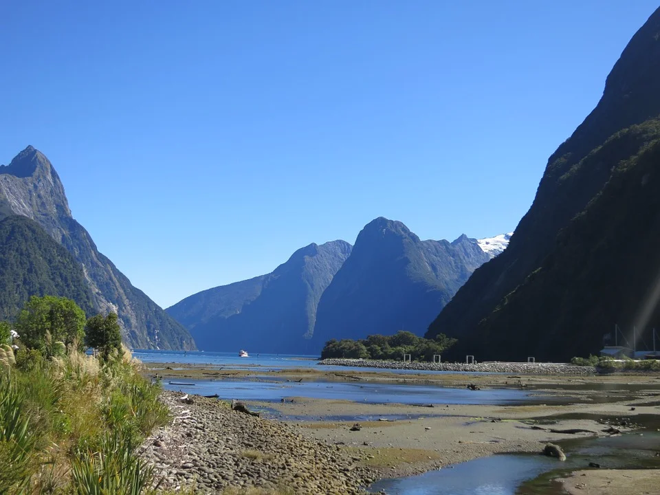 milford-sound