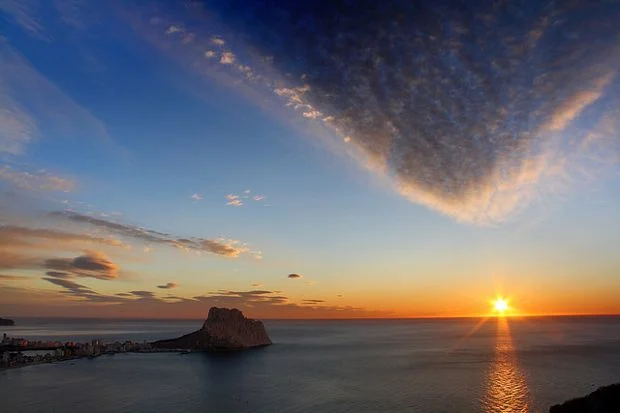 penon_de_ifach_sunset