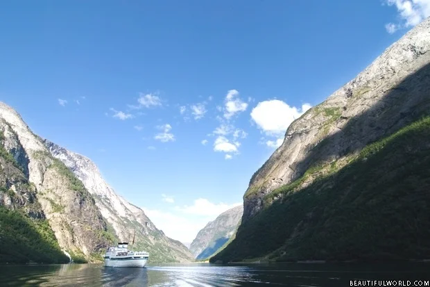 sognefjord-near-gudvangen