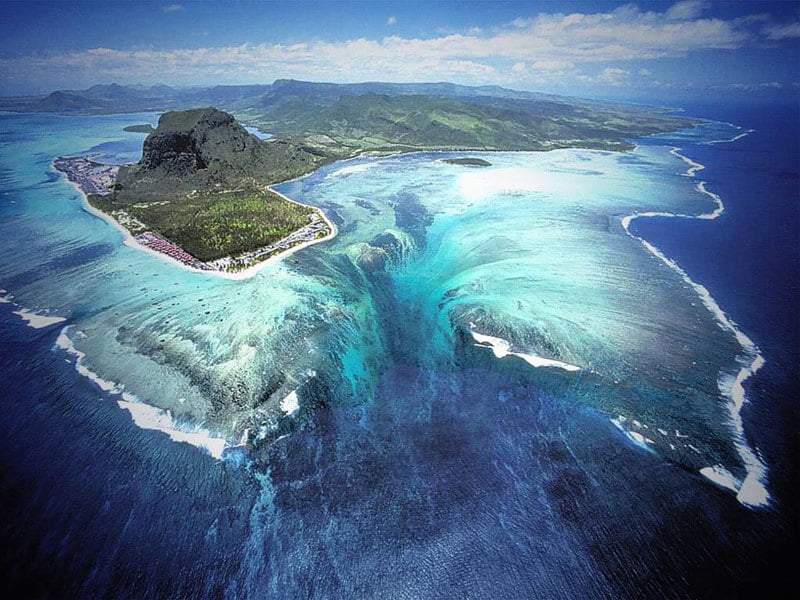 The Underwater Waterfall of Mauritius
